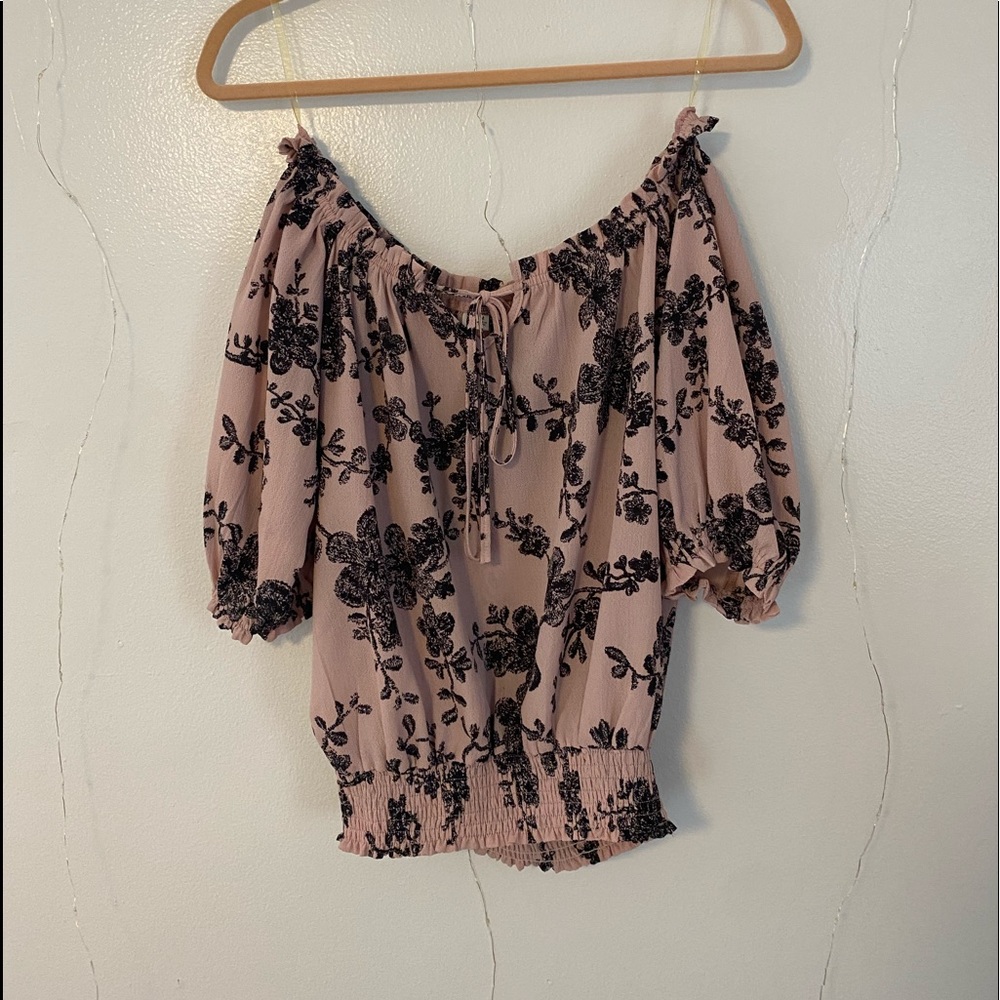 Off-the-shoulder blouse.